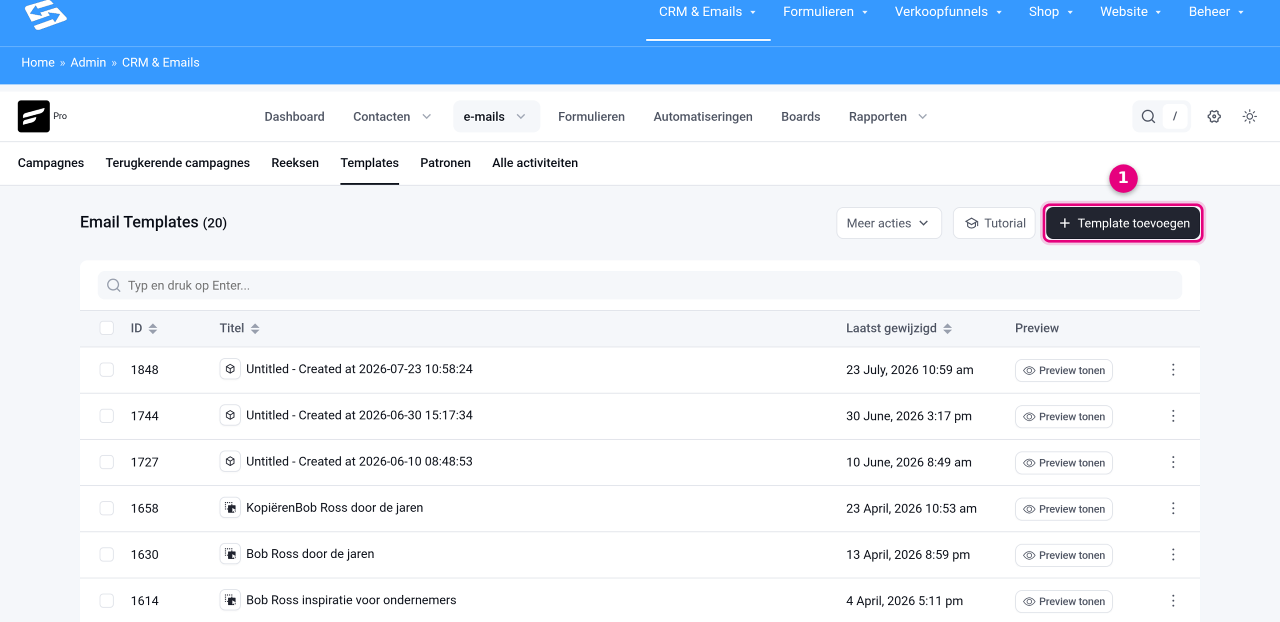 Het overzicht E-mail Templates met rechtsboven de knop Template toevoegen